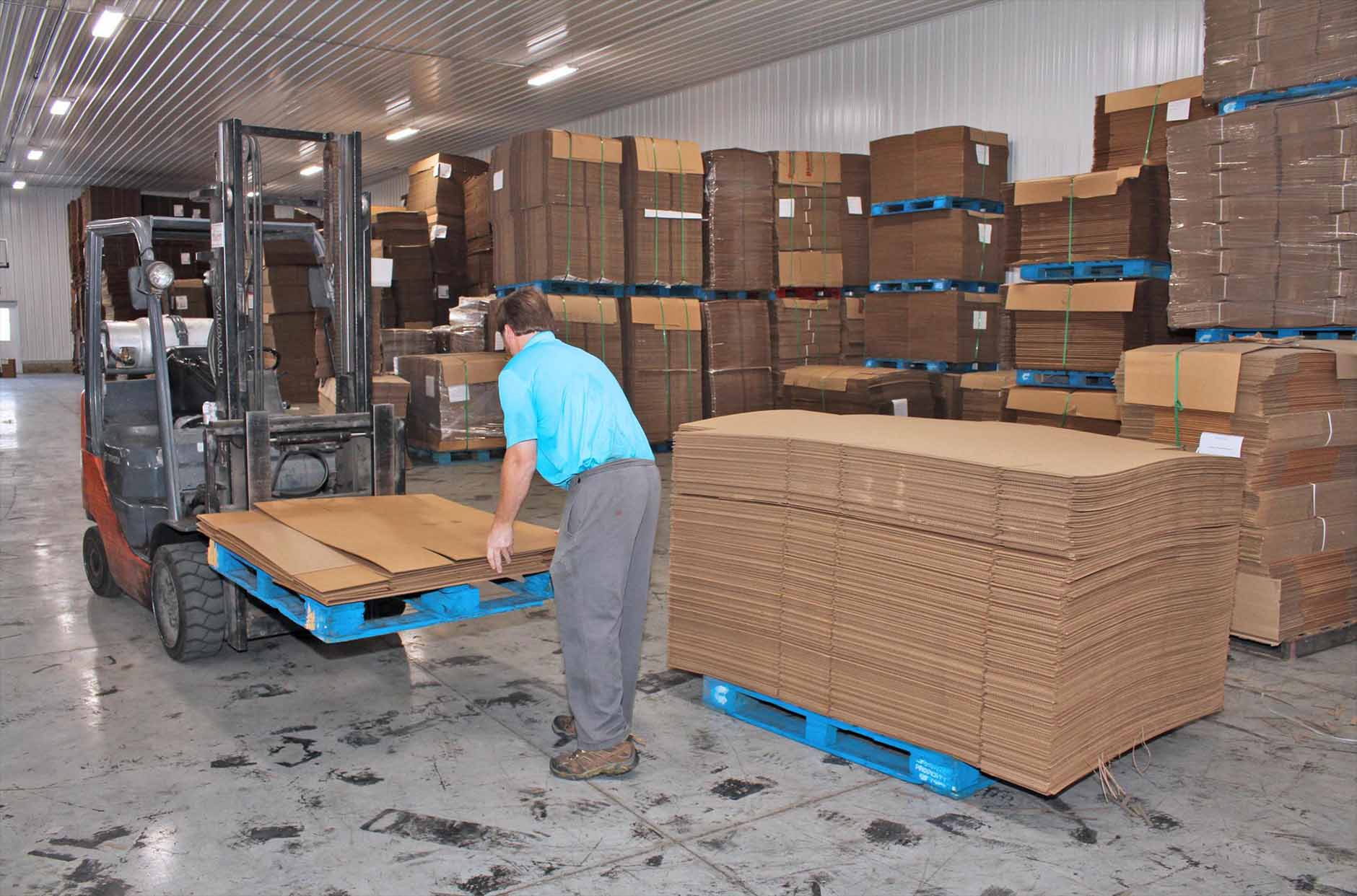 English A pioneer in the automotive industry English A pioneer in the automotive industry